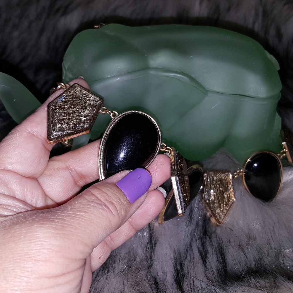 Necklace - Picture 2 of 4